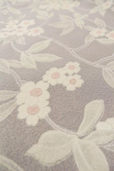 Photo10: O1002H Vintage Japanese kimono Pale Grayish Wisteria KOMON dyed for women / Silk. Flower (Grade C) (10)