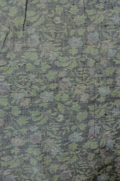 Photo4: O1002N Vintage Japanese kimono Pale Gray TSUMUGI pongee for women / Silk. Leaf (Grade C) (4)