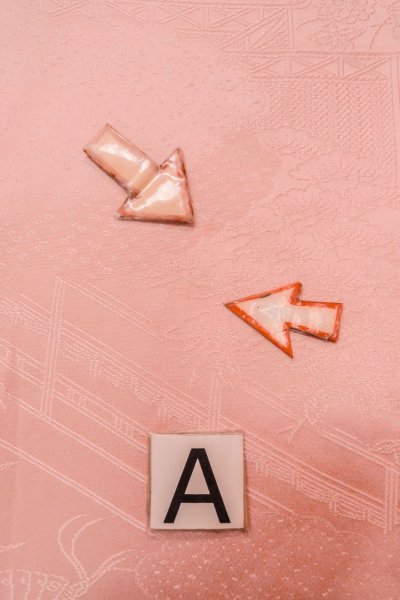 Photo15: O1002Q Vintage Japanese kimono Shiny Pink IROMUJI plain colored for women / Silk., Base woven pattern: Pine tree/branch/needle, House, Stream, Gap in a cloud, Folding fan pattern (Grade B) (15)