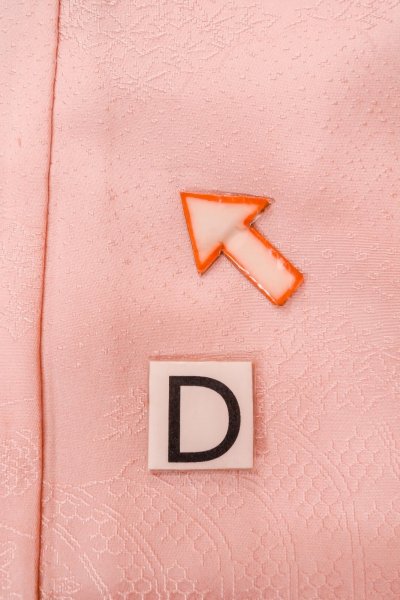 Photo18: O1002Q Vintage Japanese kimono Shiny Pink IROMUJI plain colored for women / Silk., Base woven pattern: Pine tree/branch/needle, House, Stream, Gap in a cloud, Folding fan pattern (Grade B) (18)