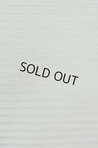 Photo6: O1002S Vintage Japanese kimono Light Grayish Green IROMUJI plain colored for women / Silk., There are some patterns on the lining. (Grade C) (6)