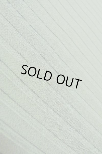 Photo10: O1002S Vintage Japanese kimono Light Grayish Green IROMUJI plain colored for women / Silk., There are some patterns on the lining. (Grade C) (10)