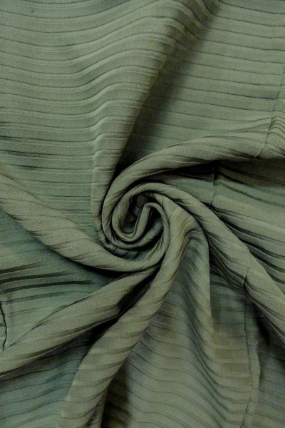 Photo12: O1002S Vintage Japanese kimono Light Grayish Green IROMUJI plain colored for women / Silk., There are some patterns on the lining. (Grade C) (12)