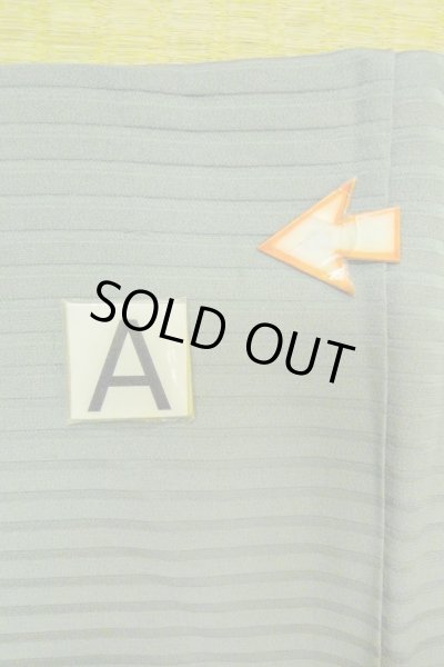 Photo17: O1002S Vintage Japanese kimono Light Grayish Green IROMUJI plain colored for women / Silk., There are some patterns on the lining. (Grade C) (17)