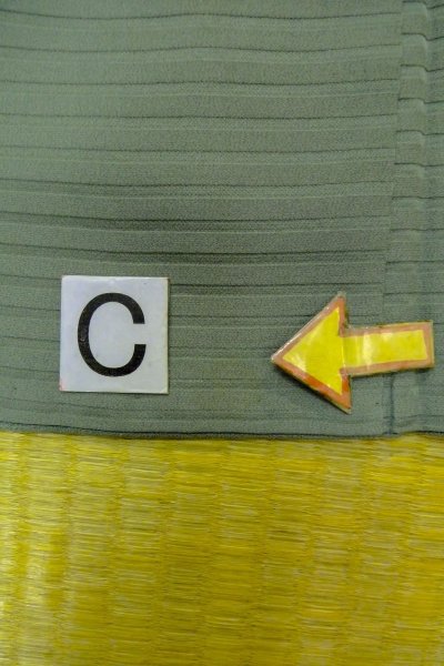 Photo19: O1002S Vintage Japanese kimono Light Grayish Green IROMUJI plain colored for women / Silk., There are some patterns on the lining. (Grade C) (19)