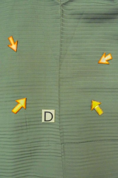 Photo20: O1002S Vintage Japanese kimono Light Grayish Green IROMUJI plain colored for women / Silk., There are some patterns on the lining. (Grade C) (20)