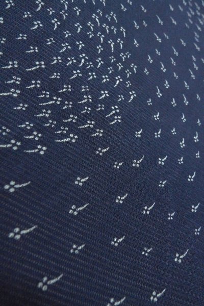 Photo9: O1002U Vintage Japanese kimono Dark Indigo Blue HITOE unlined for women / Silk. Abstract pattern, Japanese killifish pattern (Grade C) (9)
