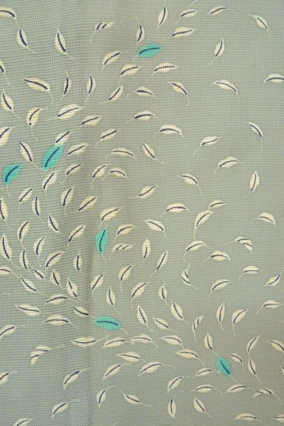 Photo5: O1002W Vintage Japanese kimono Light Grayish Light Blue TSUKESAGE formal for women / Silk. Leaf (Grade D) (5)