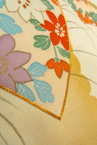 Photo10: O1002Z Vintage Japanese kimono Pale Ivory HOUMONGI formal for women / Silk. Flower (Grade C) (10)