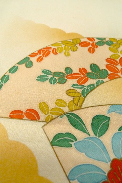 Photo13: O1002Z Vintage Japanese kimono Pale Ivory HOUMONGI formal for women / Silk. Flower (Grade C) (13)