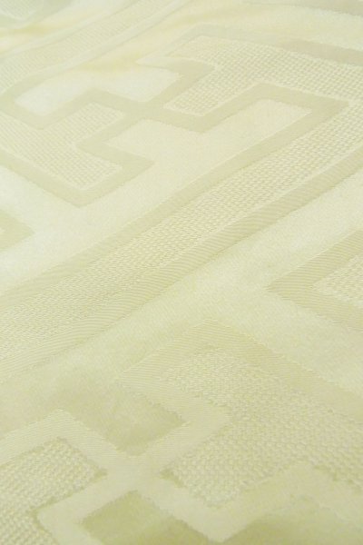 Photo17: O1003F Vintage Japanese kimono Shiny White FURISODE long-sleeved for women / Silk. Chrysanthemum (Grade C) (17)