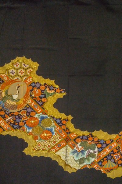 Photo5: O1003G Vintage Japanese kimono Black TOMESODE formal for women / Silk. Chrysanthemum (Grade B) (5)