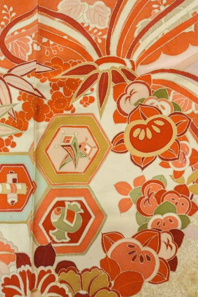 Photo13: O1105A Antique Japanese kimono Light Pink FURISODE long-sleeved for women / Silk. Peony, There is a design on the bottom of the lining. (Grade C) (13)