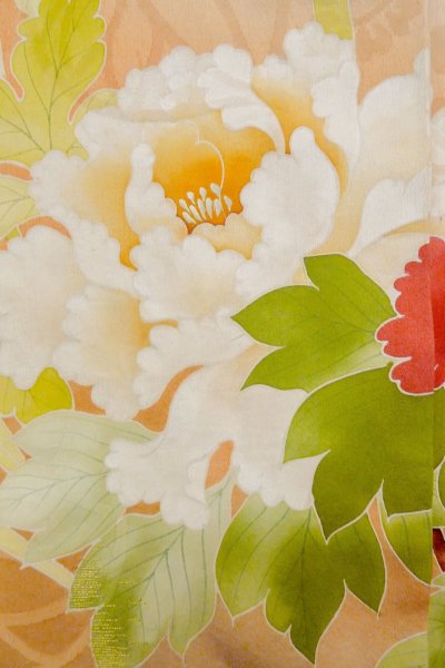 Photo12: O1105B Antique Japanese kimono Pale Orange FURISODE long-sleeved for women / Silk. Peony (Grade C) (12)