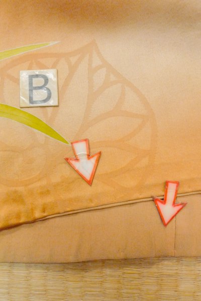 Photo28: O1105B Antique Japanese kimono Pale Orange FURISODE long-sleeved for women / Silk. Peony (Grade C) (28)