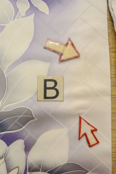 Photo23: O1126B Used Japanese kimono White FURISODE long-sleeved for women / Silk. Rose (Grade B) (23)