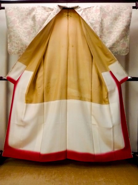 Photo2: Mint O1126D Vintage Japanese kimono Ivory TOKAMACHI-TSUMUGI for women / Silk. Flower (Grade A) (2)