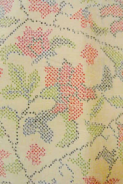 Photo5: Mint O1126D Vintage Japanese kimono Ivory TOKAMACHI-TSUMUGI for women / Silk. Flower (Grade A) (5)