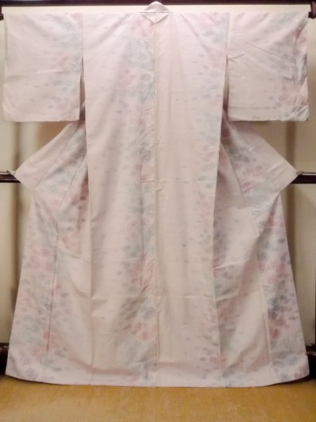 Photo1: O1126J Vintage Japanese kimono Pale Pink TSUMUGI pongee for women / Silk. Flower (Grade C) (1)