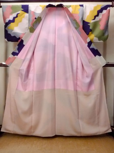 Photo2: O1126M Antique Japanese kimono Multi Color ORI woven for women / Silk. Abstract pattern (Grade C) (2)