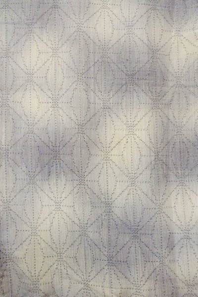 Photo4: O1126P Vintage Japanese kimono Light Gray TOKAMACHI-TSUMUGI for women / Silk. Dot (Grade C) (4)