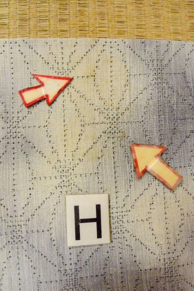 Photo21: O1126P Vintage Japanese kimono Light Gray TOKAMACHI-TSUMUGI for women / Silk. Dot (Grade C) (21)