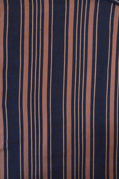 Photo3: O1126Q Antique Japanese kimono Indigo Blue ORI woven for women / Silk. Stripes (Grade D) (3)