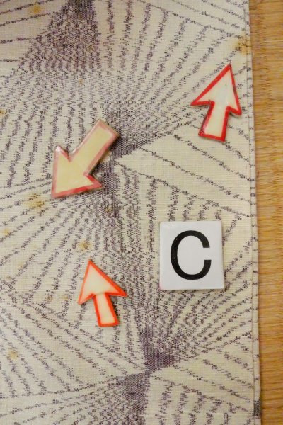 Photo16: O1126S Vintage Japanese kimono Ivory TSUMUGI pongee for women / Silk. Line (Grade C) (16)