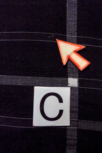 Photo16: O1126W Vintage Japanese kimono Black TSUMUGI pongee for women / Silk. Plaid Checks (Grade B) (16)