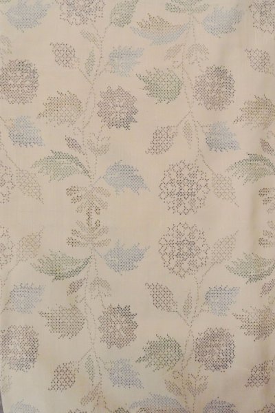 Photo4: O1126Y Vintage Japanese kimono Off White TSUMUGI pongee for women / Silk. Cross (Grade B) (4)