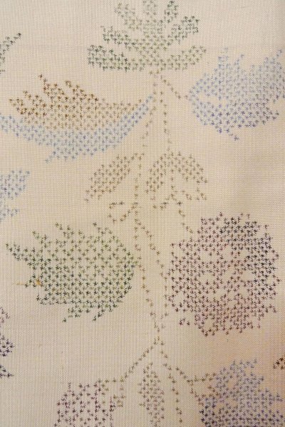 Photo5: O1126Y Vintage Japanese kimono Off White TSUMUGI pongee for women / Silk. Cross (Grade B) (5)