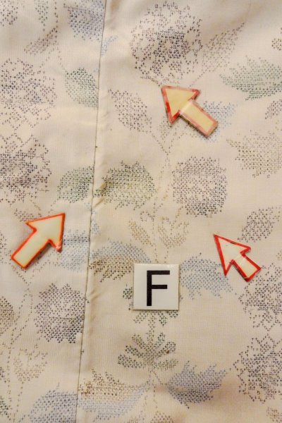 Photo19: O1126Y Vintage Japanese kimono Off White TSUMUGI pongee for women / Silk. Cross (Grade B) (19)