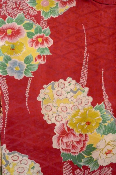 Photo3: O1205A Antique Japanese kimono Dark Red HAORI short jacket for women / Silk. Flower (Grade D) (3)