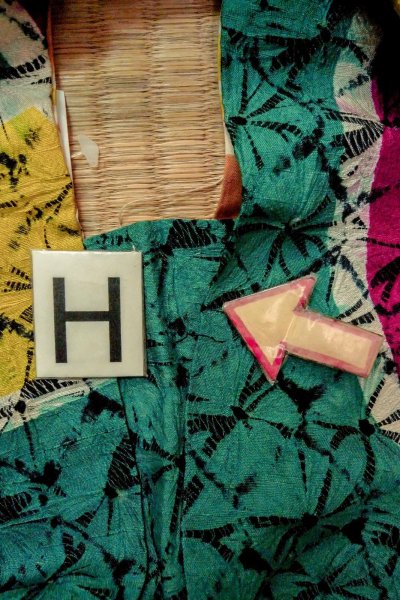 Photo22: O1205C Antique Japanese kimono Vivid Teal HAORI short jacket for women / Silk. Wheel, The thread is partially loose. (Grade D) (22)