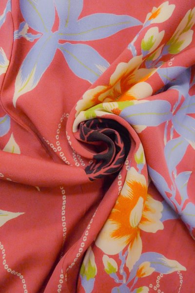 Photo11: O1205E Antique Japanese kimono Vivid Pink HAORI short jacket for women / Silk. Crematis, Japanese ball patterns. (Grade D) (11)