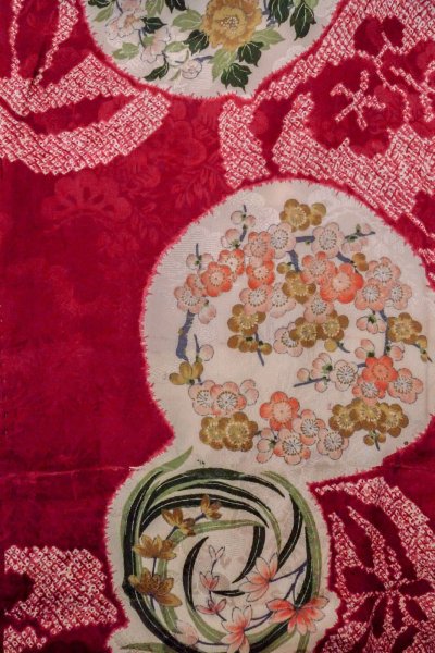 Photo3: O1205F Antique Japanese kimono Red HAORI short jacket for women / Silk. Peony (Grade C) (3)