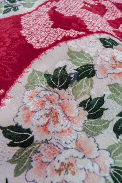 Photo10: O1205F Antique Japanese kimono Red HAORI short jacket for women / Silk. Peony (Grade C) (10)