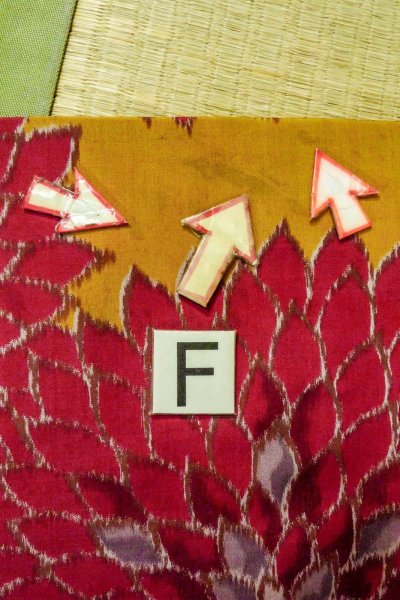 Photo21: O1205J Antique Japanese kimono Dark Red HAORI short jacket for women / Silk. Flower (Grade C) (21)