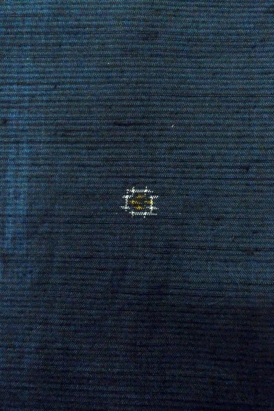 Photo7: O1209C Vintage Japanese kimono Dark Navy Blue TSUMUGI pongee for women / Silk. Abstract pattern (Grade B) (7)