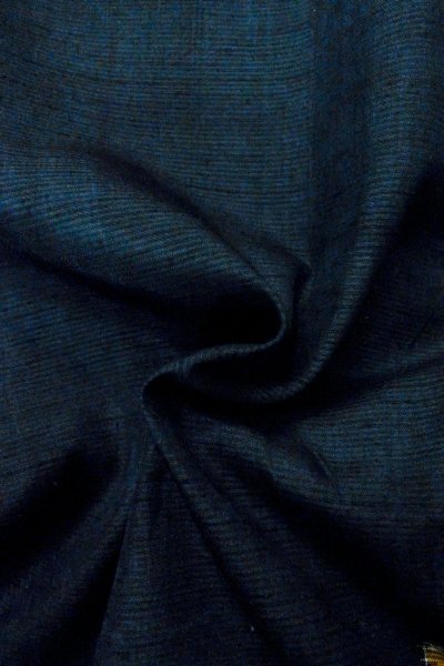 Photo11: O1209C Vintage Japanese kimono Dark Navy Blue TSUMUGI pongee for women / Silk. Abstract pattern (Grade B) (11)