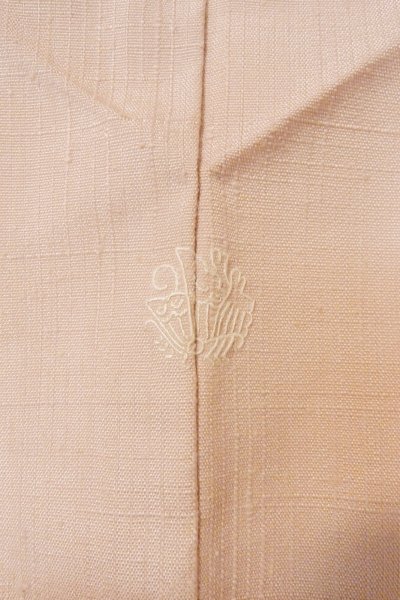 Photo3: O1209E Vintage Japanese kimono Pale Pink YONEZAWA-TSUMUGI for women / Silk. (Grade B) (3)