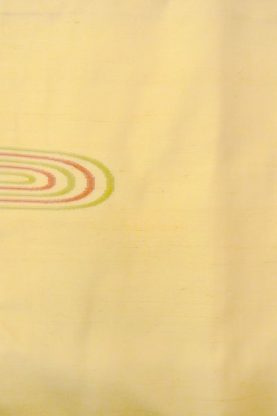 Photo4: O1209F Vintage Japanese kimono Pale Yellow TSUMUGI pongee for women / Silk. Swirl (Grade B) (4)