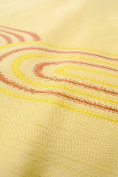 Photo8: O1209F Vintage Japanese kimono Pale Yellow TSUMUGI pongee for women / Silk. Swirl (Grade B) (8)