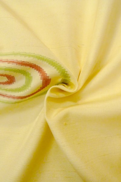 Photo11: O1209F Vintage Japanese kimono Pale Yellow TSUMUGI pongee for women / Silk. Swirl (Grade B) (11)