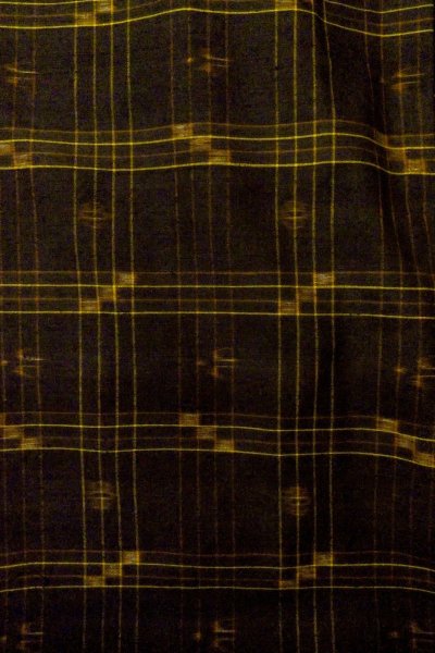 Photo4: Mint O1209G Used Japanese kimono Dark Brown KUMEJIMA-TSUMUGI for women / Silk. Plaid Checks (Grade A) (4)