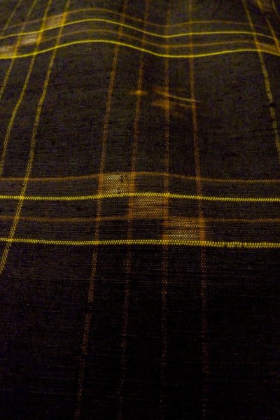 Photo9: Mint O1209G Used Japanese kimono Dark Brown KUMEJIMA-TSUMUGI for women / Silk. Plaid Checks (Grade A) (9)