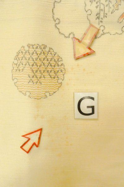 Photo20: O1209L Vintage Japanese kimono Pale Ivory TSUMUGI pongee for women / Silk. Flower (Grade C) (20)