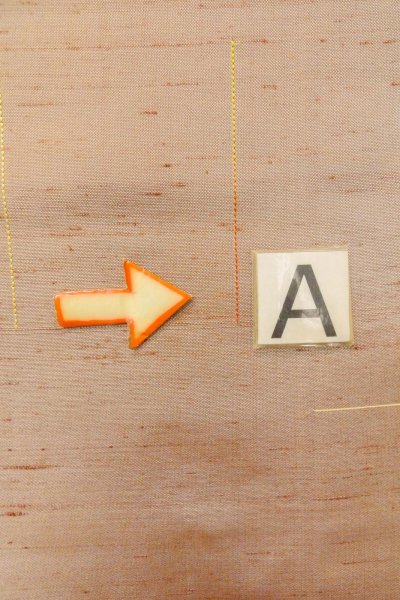 Photo14: O1209M Vintage Japanese kimono Pale Red TSUMUGI pongee for women / Silk. Line (Grade B) (14)