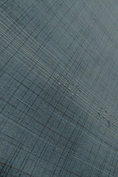 Photo8: O1209N Vintage Japanese kimono Pale Navy Blue TSUMUGI pongee for women / Silk. Plaid Checks (Grade B) (8)