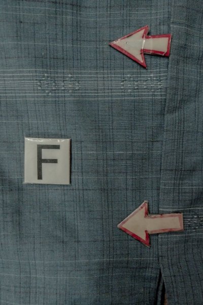 Photo19: O1209N Vintage Japanese kimono Pale Navy Blue TSUMUGI pongee for women / Silk. Plaid Checks (Grade B) (19)